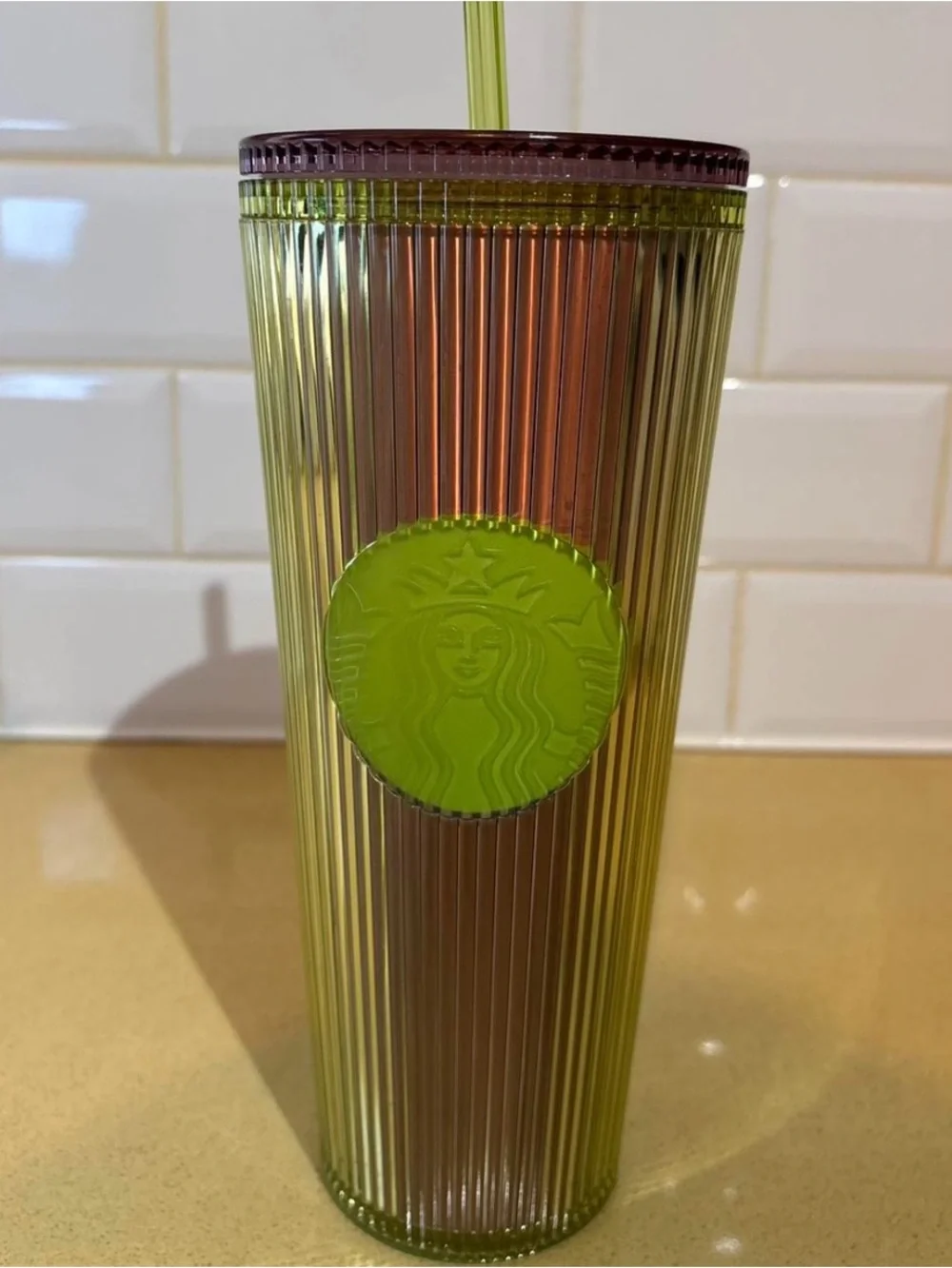 Starbucks 24oz Iridescent Ribbed Cold Cup Green Purple Ombre Tumbler Straw Venti